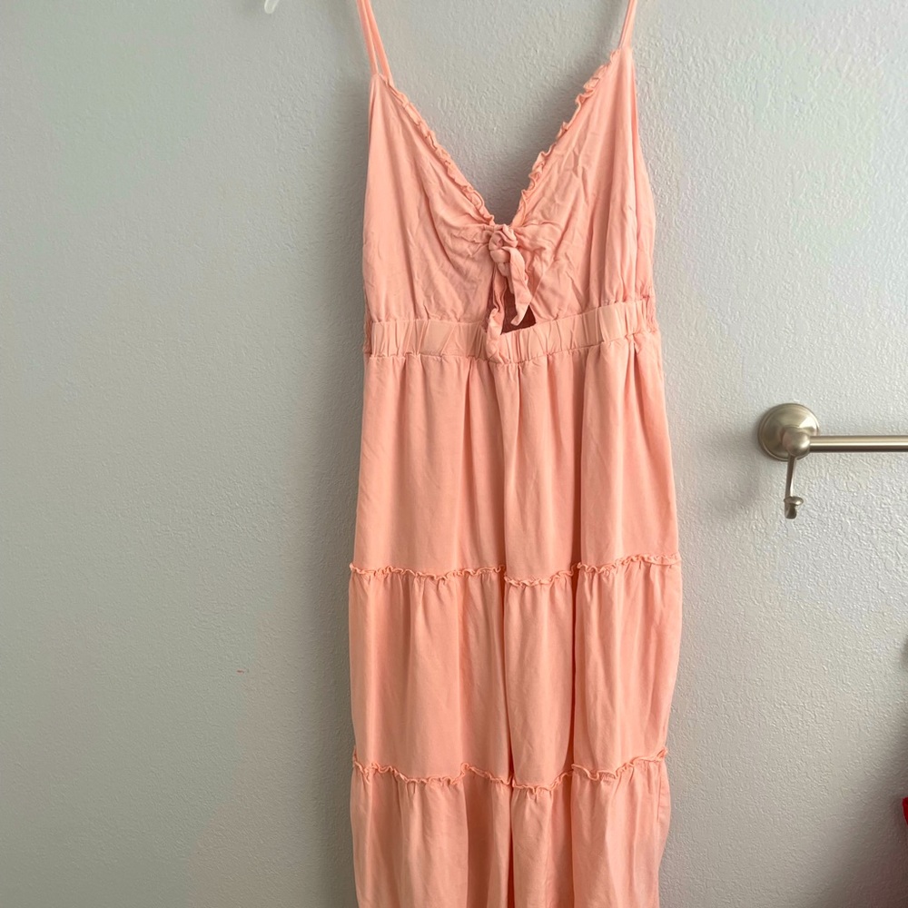 Light pink maxi dress with front tie and cut out